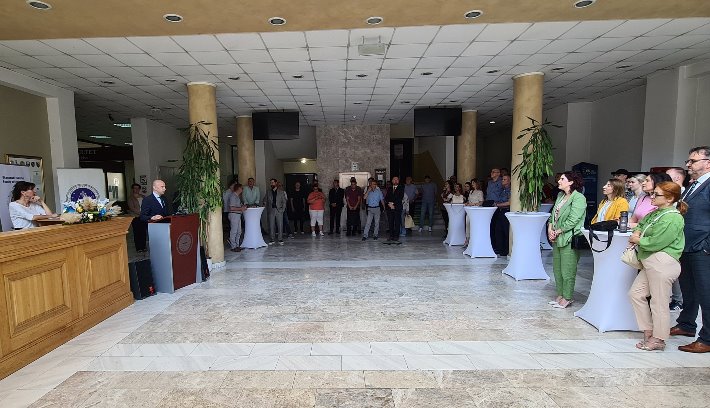Zgrada Pravnog i Ekonomskog fakulteta dobija amfiteatar i restoran