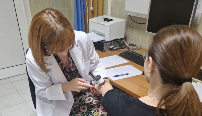 Od 577 pregledanih u ZDK, na koži 39 osoba promjene koje zahtijevaju dalju dijagnostiku Pregled Kože 2024 (2)