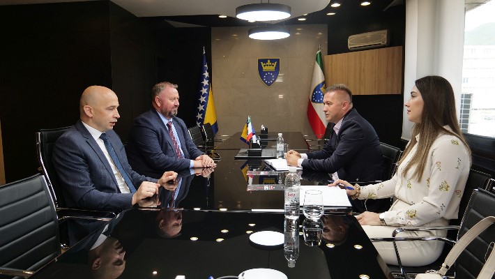 Premijer Pivić i ministar Šibonjić ugostili menadžment sajma ZEPS