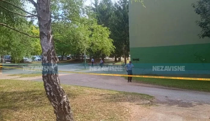 Pucnjava u gimnaziji u Sanskom Mostu, ubijene najmanje tri osobe