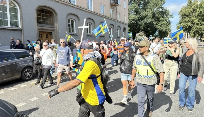 Grupa ekstremnih desničara održala protest u Štokholmu, traže deportaciju muslimana