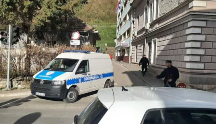 Ubistvo u Milićima kod Zvornika, pijan komšiju izbo kuhinjskim nožem