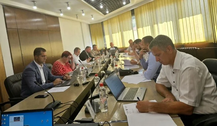 Vlada ZDK utvrdila visinu stipendije MONKS-a i regresa za 2024. godinu