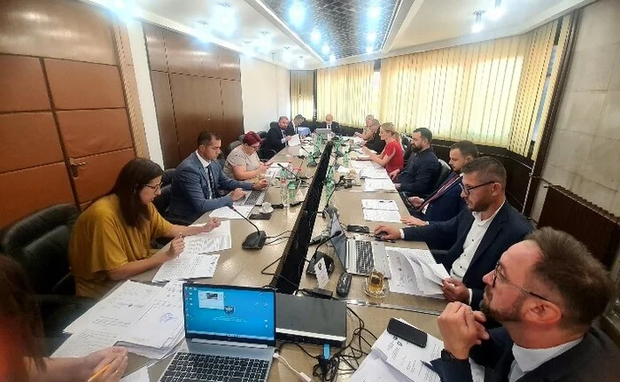 Vlada ZDK odobrila 1,58 miliona KM poticaja za otkup mlijeka (VIDEO)