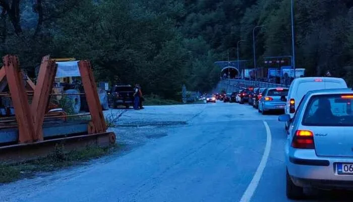 Saobraćajna nesreća u tunelu Vranduk, jedna osoba smrtno stradala