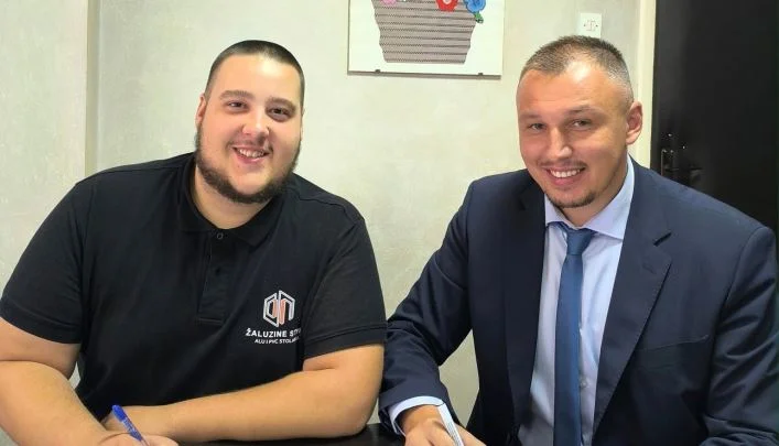 Potpisan ugovor o nabavci i ugradnji stolarije u JU “Dom porodica” Zenica (FOTO)