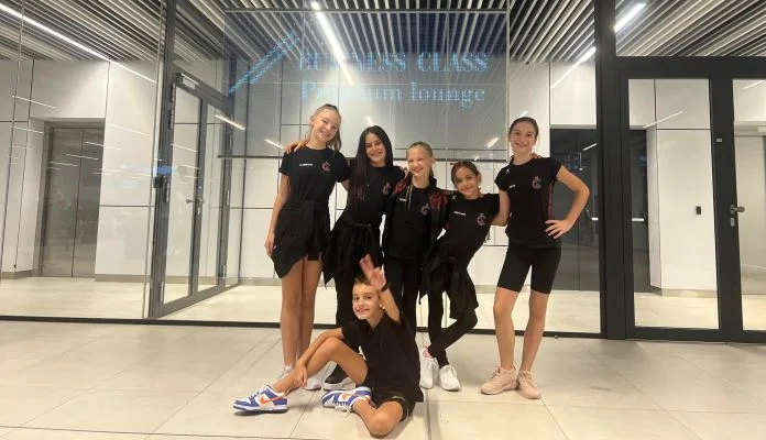 Klub ritmičke gimnastike “Čelik” uzeo učešće na Međunarodnom turniru u Milanu (FOTO)