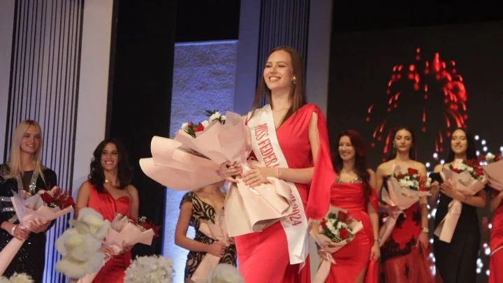 Ena Adrović je Miss Federacije BiH za 2024. godinu Ena Adrović