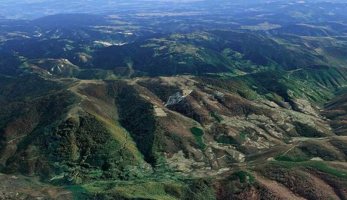 Među četiri poginule osobe kod Kaknja su poznati privrednik i njegov brat
