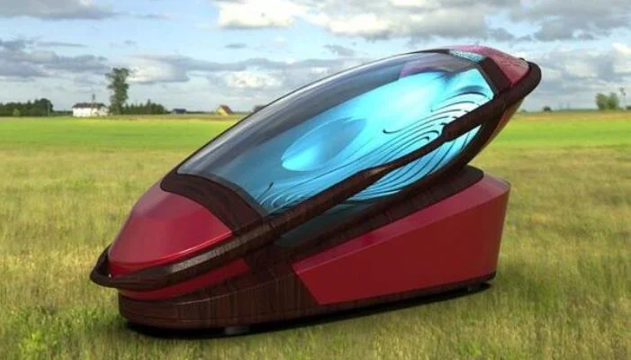 Amerikanka koja je platila da prva umre u kapsuli smrti tvrdila da je opljačkana