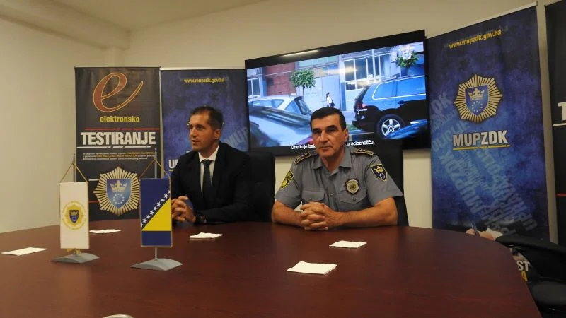 U Upravi policije Zenica instalirana oprema za pismeno testiranje kandidata za policijske službenike