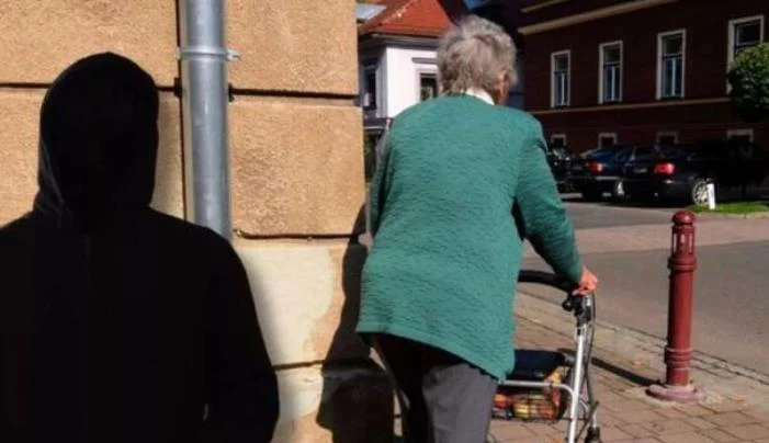 Par iz BiH opljačkao nepokretnu staricu u Njemačkoj