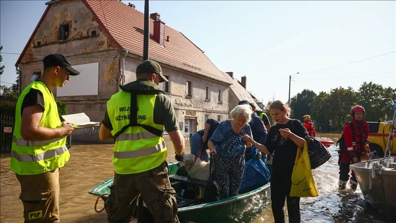 Dvadeset ljudi poginulo u poplavama u Evropi, evakuacija ljudi u Poljskoj