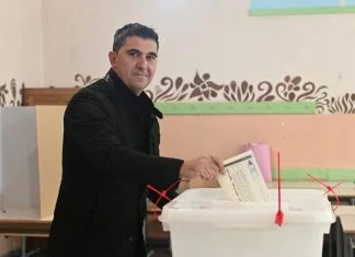 Kandidat Pokreta za gradonačelnika Zenice Adnan Šabani obavio svoju građansku dužnost Adnan Šabani