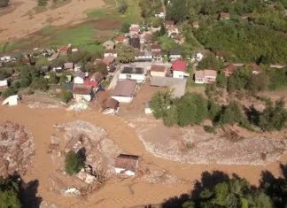 Bivši bh. fudbaler smrtno stradao u razornim poplavama: Jasminovo tijelo pronađeno u zagrljaju sa suprugom Irmelom Buturovic Polje
