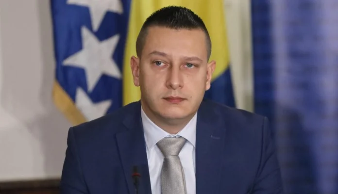 Goganović tvrdi da su građani RS-a uznemireni zbog EUFOR-a i da se zbog toga sastaje s komandantom