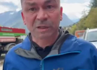 Pripadnik FUCZ-a Spahović udario novinara tokom rasprave o licenciranim psima tragačima za preživjelima (VIDEO) Pripadnik FUCZ A Sabahudin Spahović
