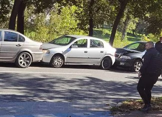 Lančani sudar na Bulevaru u Zenici Saobracajna Nezgoda