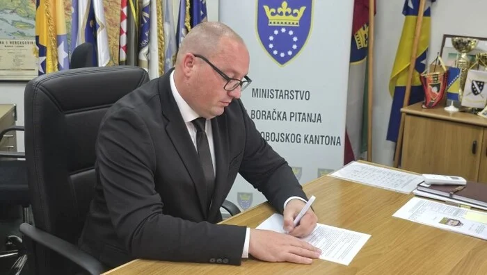 Ministarstvo za boračka pitanja isplatilo sredstva za nabavku obaveznih udžbenika za djecu branilaca u ZDK