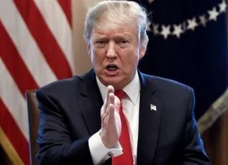 Trump: SAD će intervenirati ako Iran nasilno suzbije mirne proteste Donald Trump