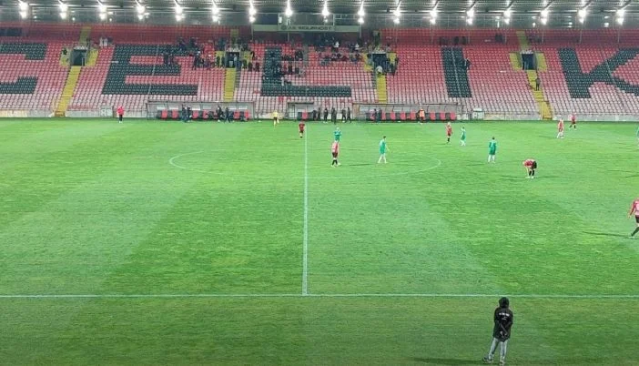 Zenica pala na ispitu humanosti i solidarnosti, prilika za popravni ispit