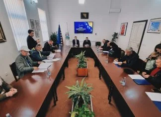 Pomozi.ba potpisala ugovore u vrijednosti od milion i pol maraka za 15 porodica iz Konjica Pomozi.ba Jablanica