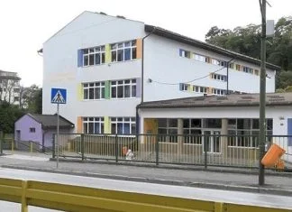 Nasilje u Tešnju: Dječaka (7) pretukli vršnjaci, morao na hitnu operaciju jer mu je pukao čir od stresa Škola Huso Hodžić