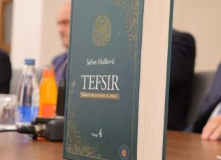 U Zenici predstavljen “Tefsir – Komentar Kur'ana Časnog” (FOTO) Tefsir - Komentar Kur'ana Časnog