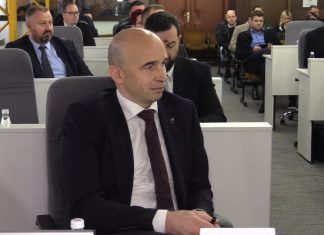 Nezir Pivić