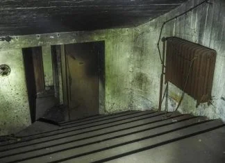 Za slučaj radioaktivnog oblaka: U ZDK 1.003 skloništa Sklonište