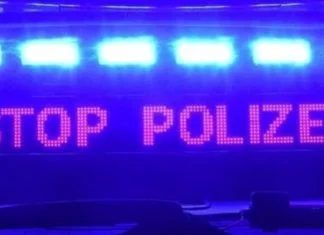 Državljanin BiH bježeći od policije u Njemačkoj završio u živoj ogradi Stop Polizei