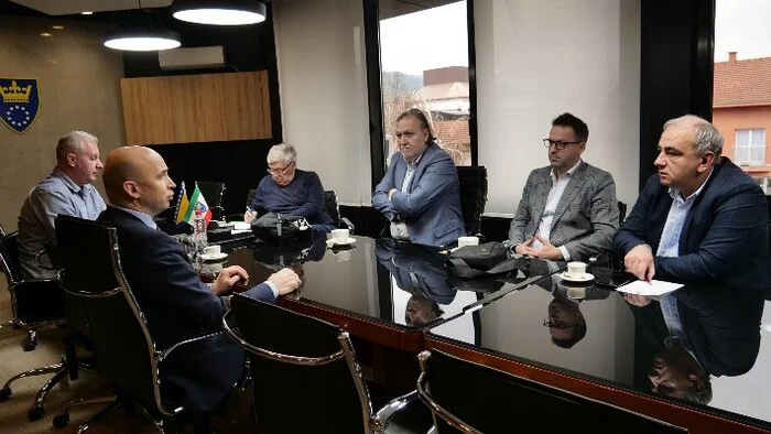 Premijer Pivić razgovarao s delegacijom novoizabranog rukovodstva Srpskog građanskog vijeća