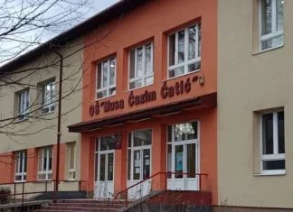 Zbog sigurnosti učenika i zaposlenika sve škole moraju biti zaključane tokom nastave u ZDK Musa Ćazim Ćatić