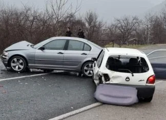 Saobraćajna nesreća u mjestu Hece kod Zenice, saobraćaj potpuno obustavljen