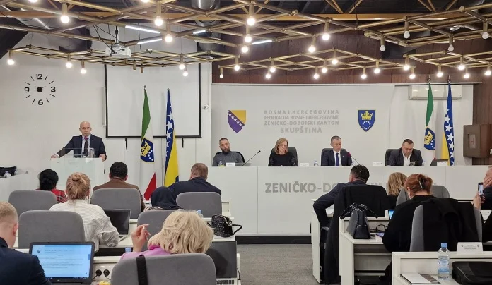 Skupština ZDK traži rješenje vlasničkih odnosa Kantonalne bolnice Zenica