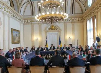 Denis Bećirović upozorio diplomate EU na udare na ustavni poredak BiH