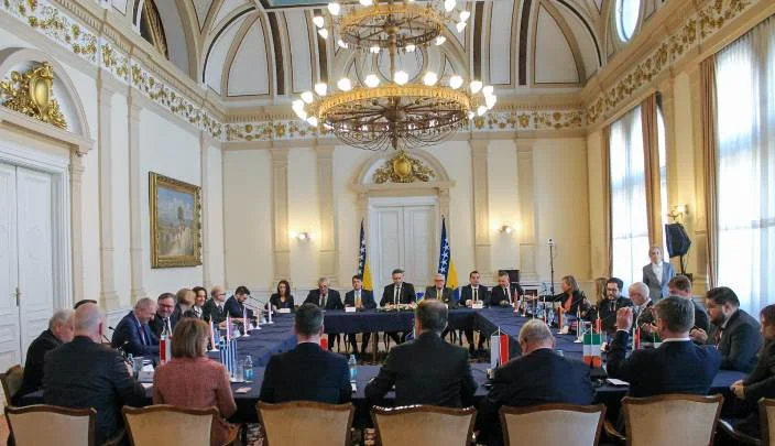 Denis Bećirović upozorio diplomate EU na udare na ustavni poredak BiH