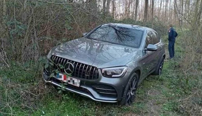 Lažno prijavio krađu skupocjenog Mercedesa kako bi prevario osiguranje