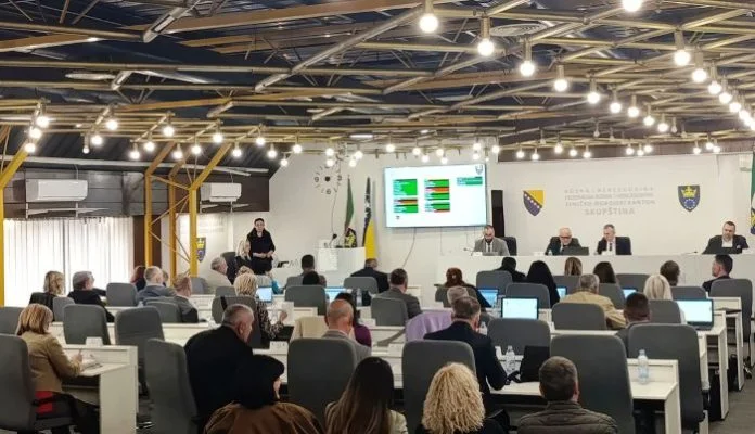 Detalj Sa Današnje Sjednice Skupštine ZDK