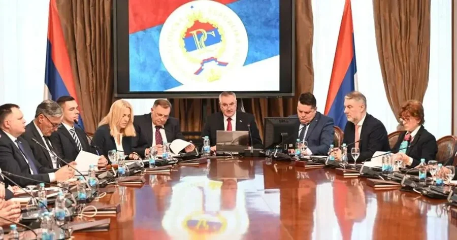 Dodik prisustvovao sjednici Vlade RS, ovo su zaključci i poruke koje su objavili Vlada RS
