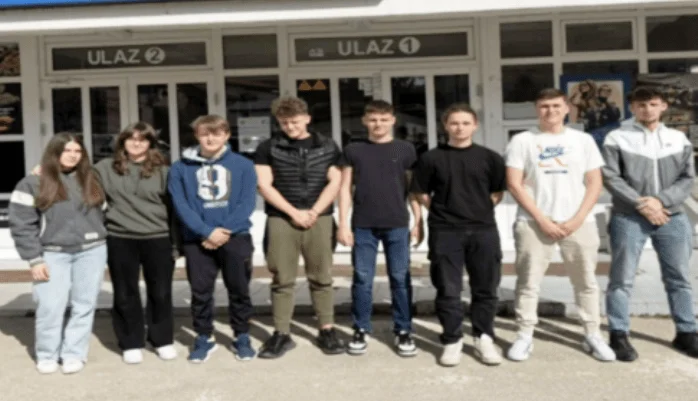 Tešanjski gimnazijalci razvili inovativnu digitalnu platformu za nastavu tjelesnog odgoja