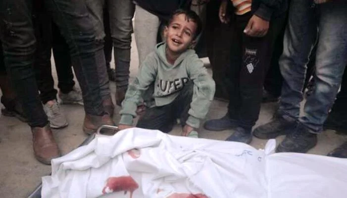 U izraelskim zračnim udarima ubijeno najmanje 15 osoba, uključujući djecu