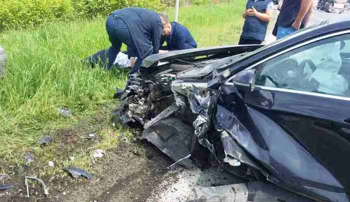 Saobraćajna nesreća na M-17, dvije osobe povrijeđene