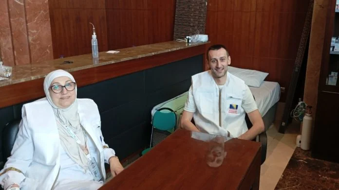 Almir Hrvic Zdravstveno Stanje Hadžija Iz BiH Stabilno, Najčešći Problemi žuljevi I Glavobolje