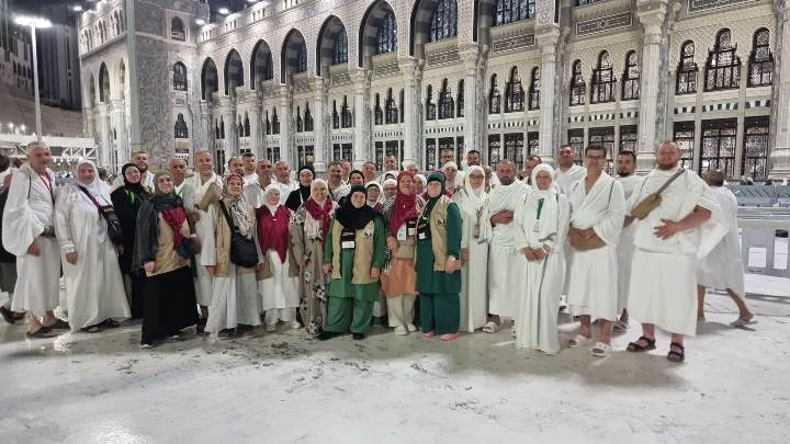 Naše hadžije iz Mekke: Emocije, zahvalnost i poruka: “Ako imate nijet, dovite, Allah daje”