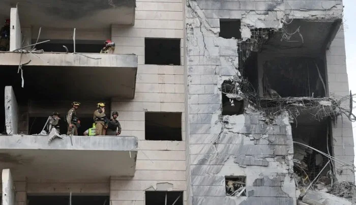 Iran raketira Izrael, sirene širom zemlje