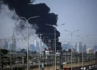 Iranske rakete pogodile Tel Aviv i sjever Izraela