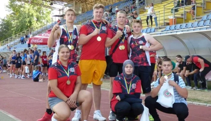 Novi državni rekordi za mlađe juniorke Mejremu Baručiju, Sajru Mijanović i Hanadi Oručević