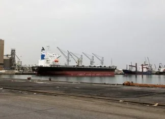 Izraelske snage izvele zračne udare na Jemen, gađane luke i brod povezani s Hutima Izrael Gadjao Luku U Jemenu