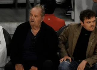Legendarni glumac dvije decenije pati za bivšom, živi kao vuk samotnjak Jack Nicholson